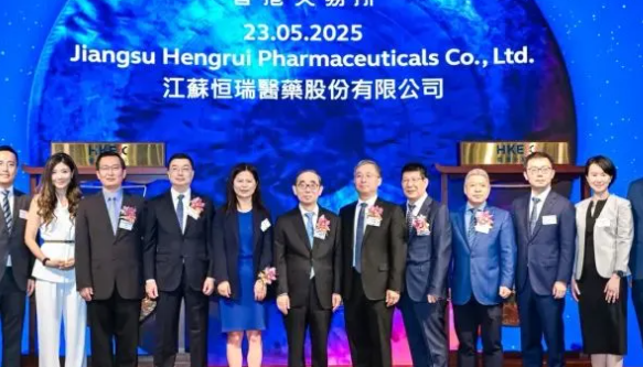 66歲孫飄揚再次IPO敲鐘，3600億